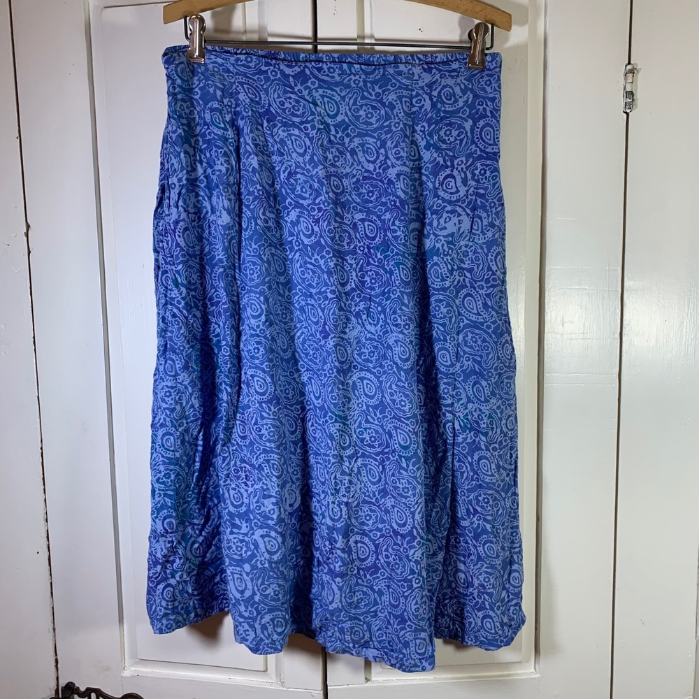 Very Vineyard Skirt Blue Paisley Print Midi‎ Elastic Waist Rayon Size L Martha's